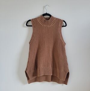 French Connection Mozart Popcorn Stitch Sleeveless Cotton Tan Sweater Size Large